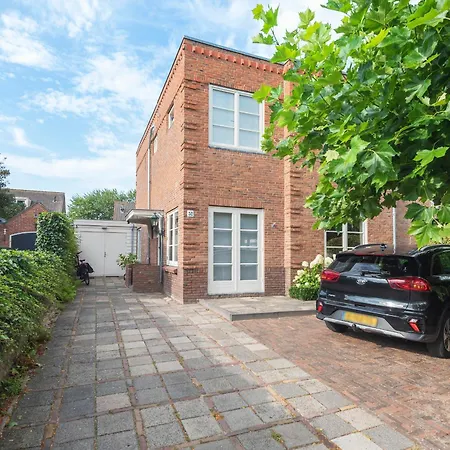 Blue Oasis - Free Parking * Зандфорт